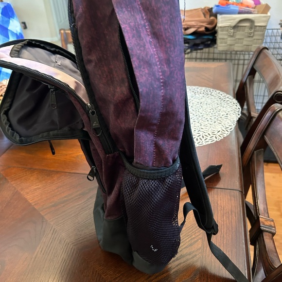 Adidas backpack - Picture 8 of 9